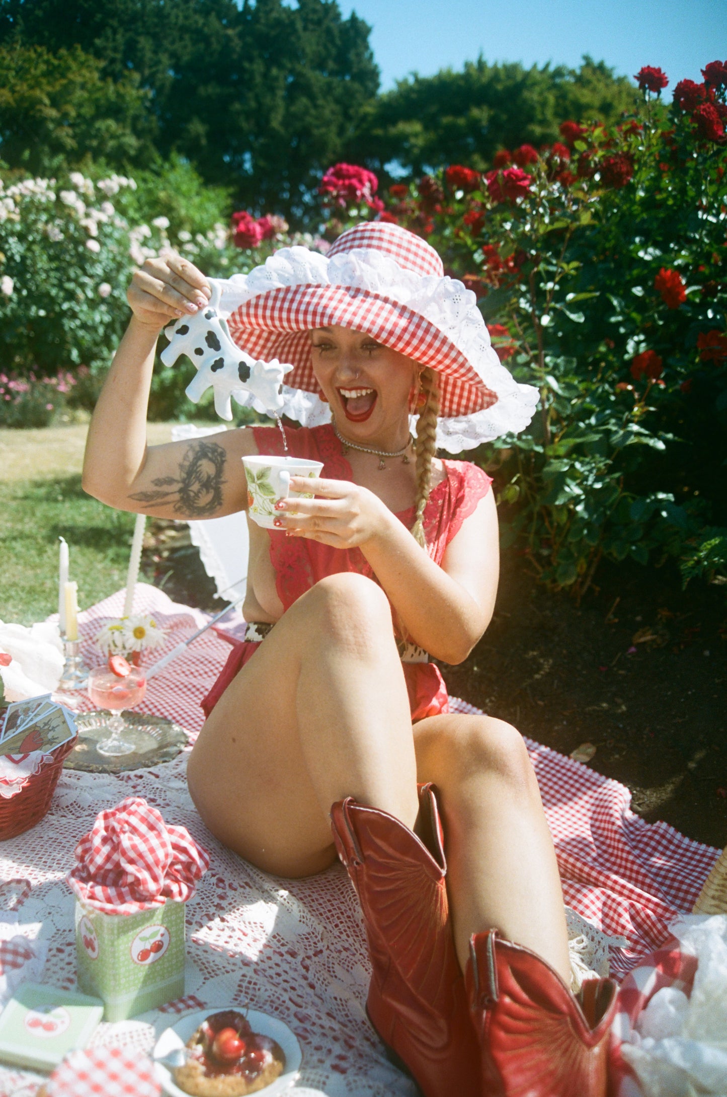 Red gingham sun hat